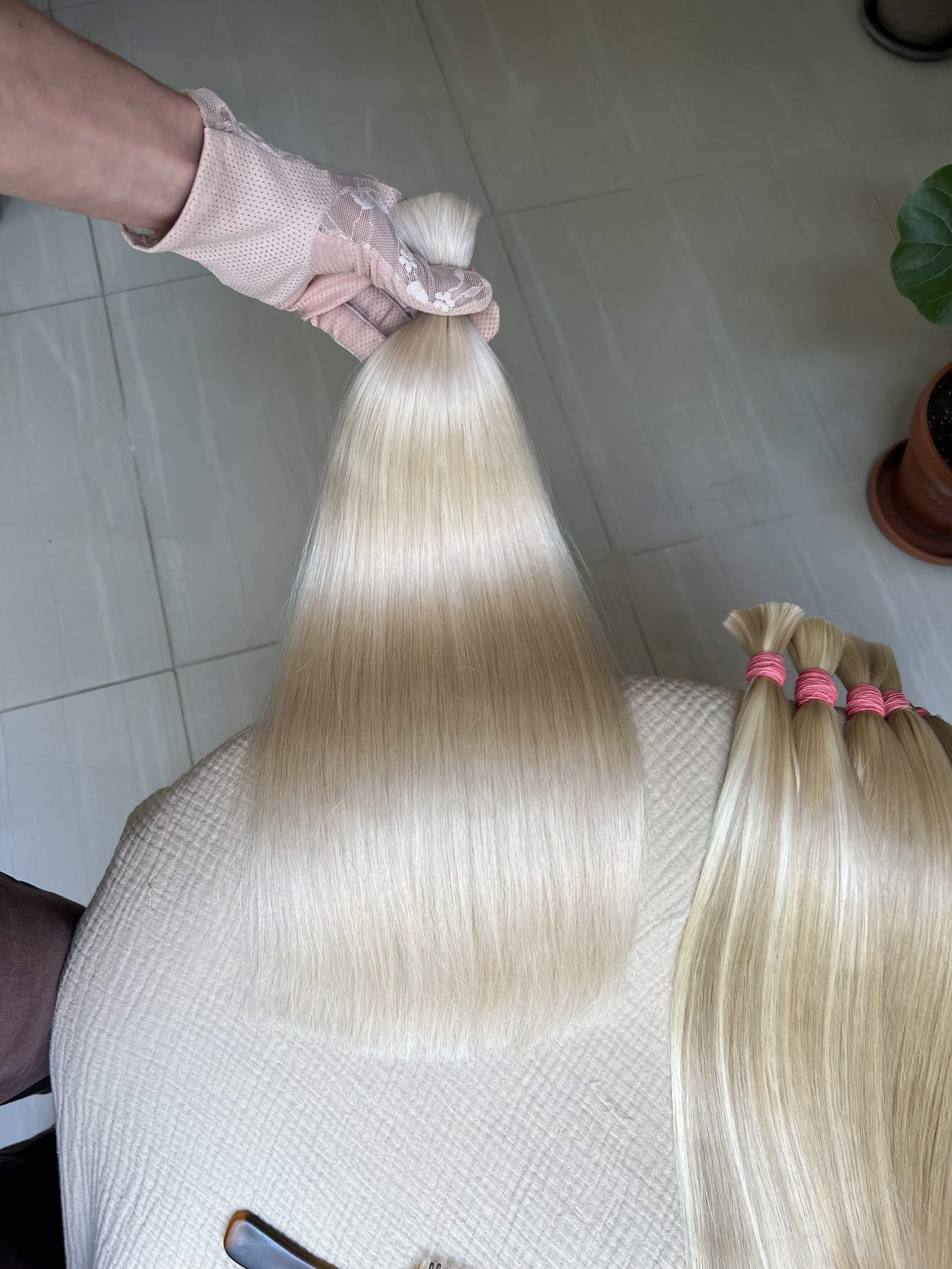 Blond a další odstíny lux východ (pevnější struktura)